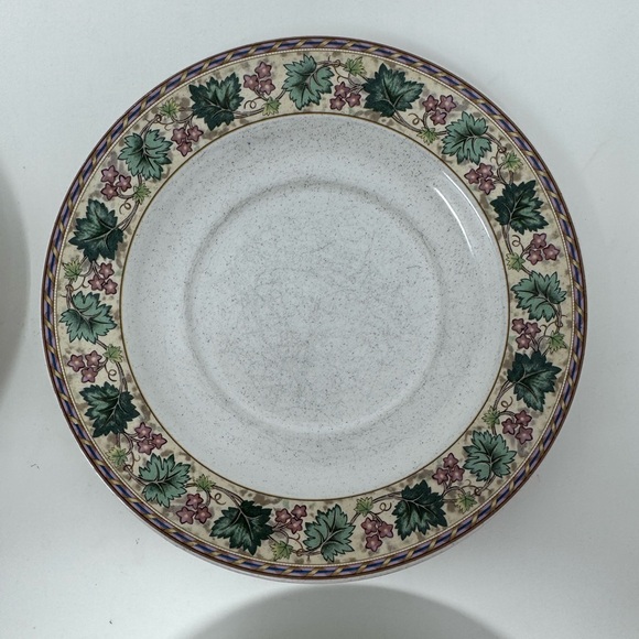 4 Piece Vintage CHRISTOPHER STUART Y2220 BERKSHIRE SAUCERS THAILAND USED GHA1 - Picture 4 of 12